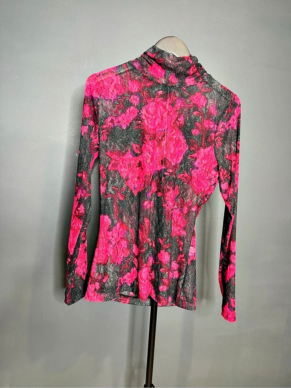 White House Black Market Floral Long Sleeve Top Pink & Black Small